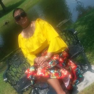 Meet your Posher, Tonya